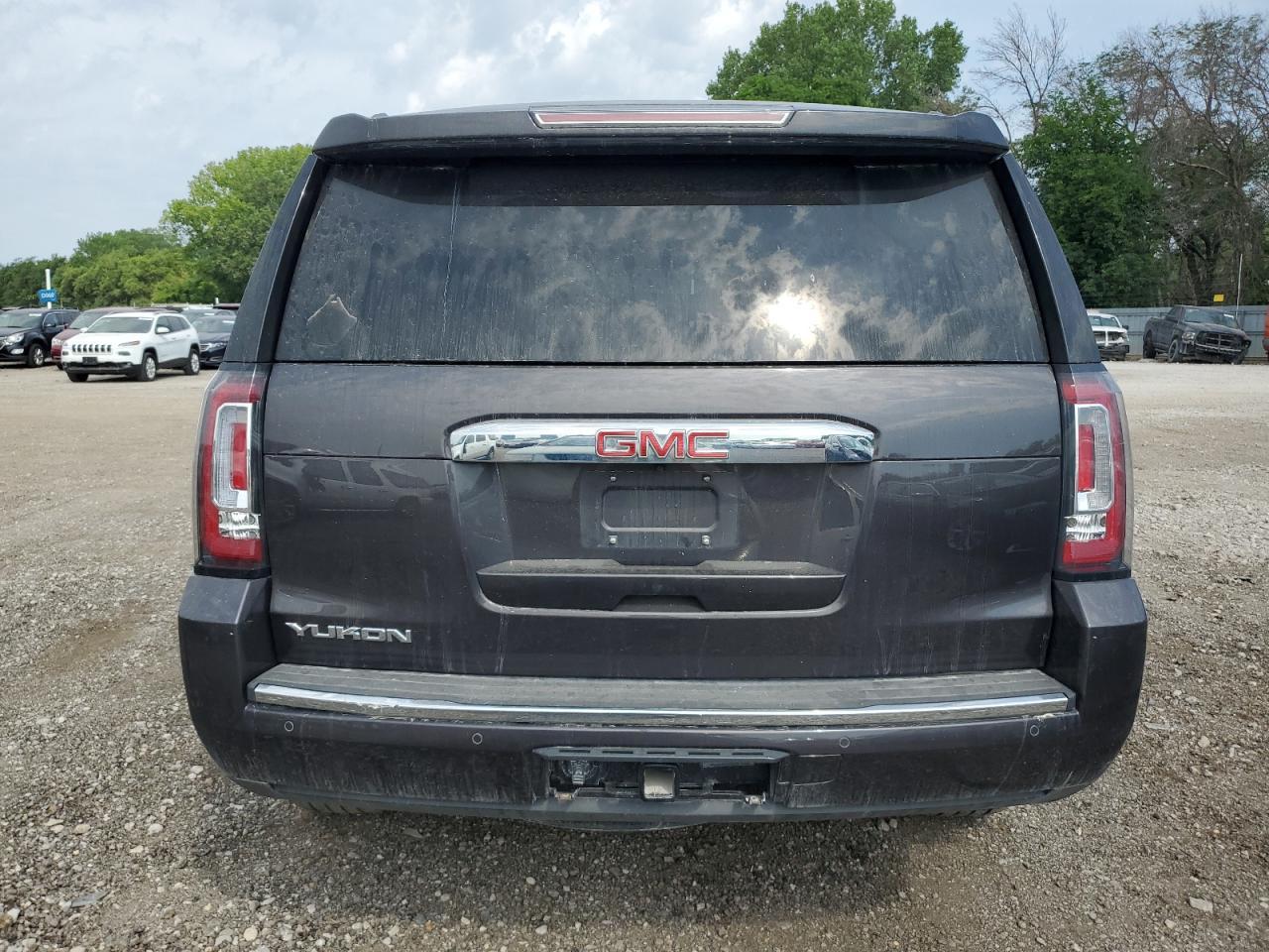 2017 GMC YUKON DENA - Фото 6