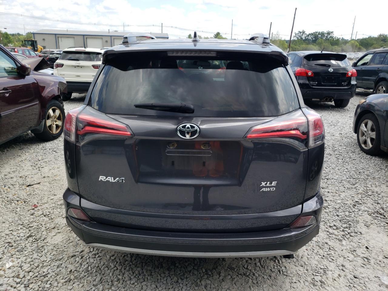 2017 TOYOTA RAV4 XLE - Image 6