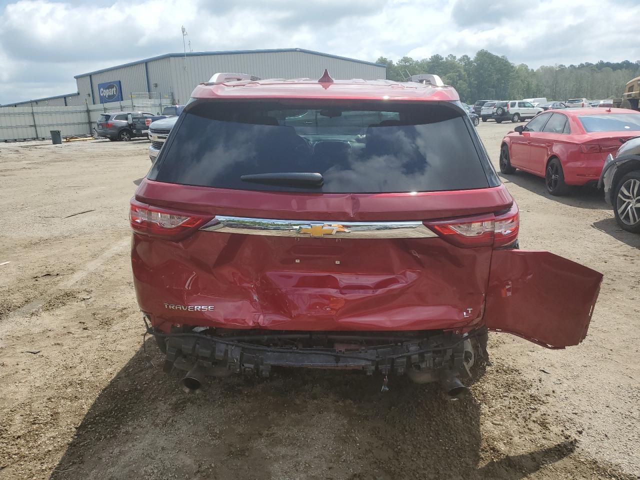 2018 CHEVROLET TRAVERSE L - Фото 6
