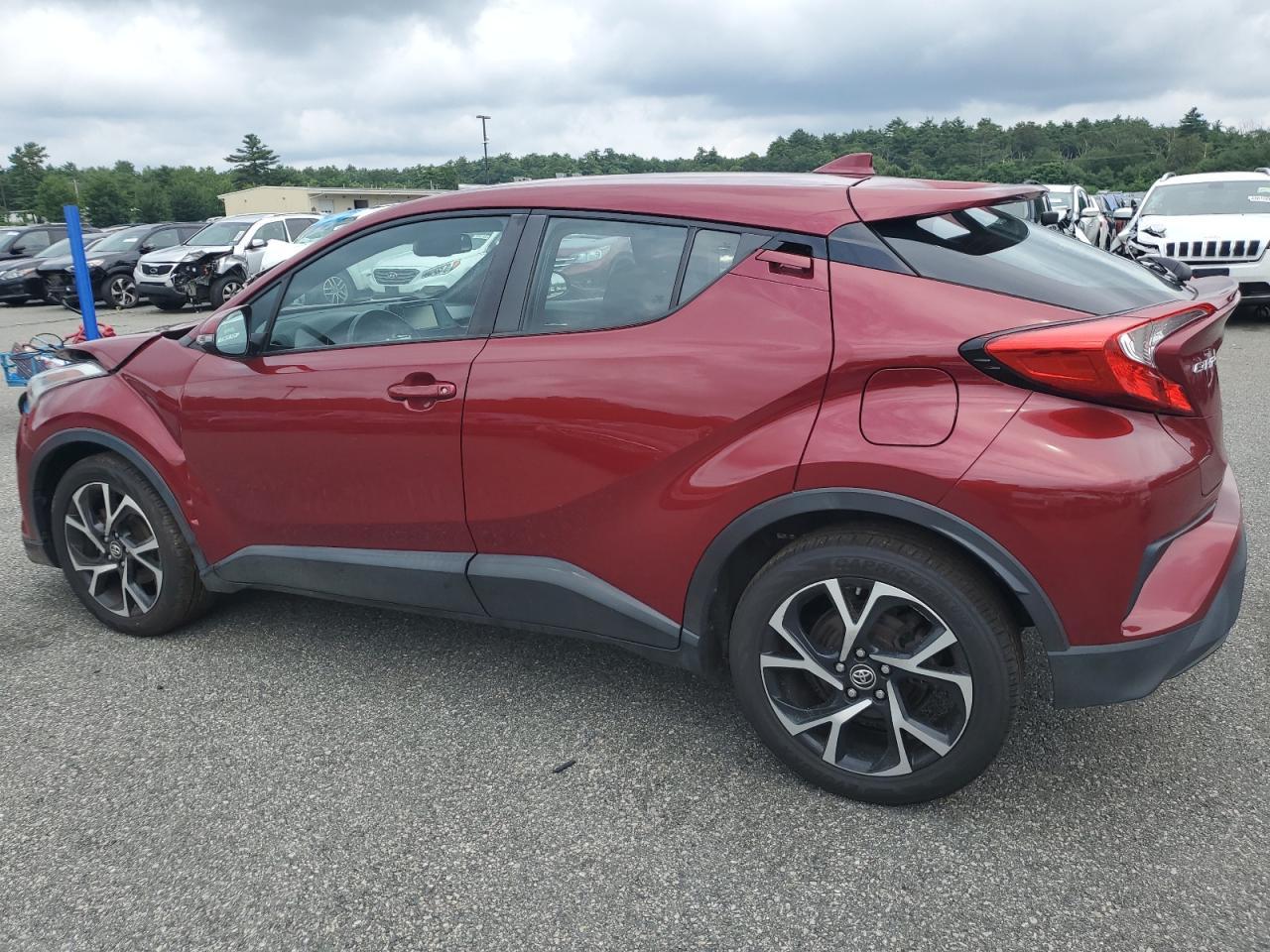 2018 TOYOTA C-HR XLE - Фото 2