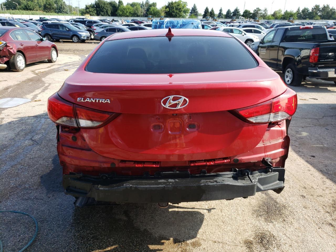 2015 HYUNDAI ELANTRA SE - Image 6