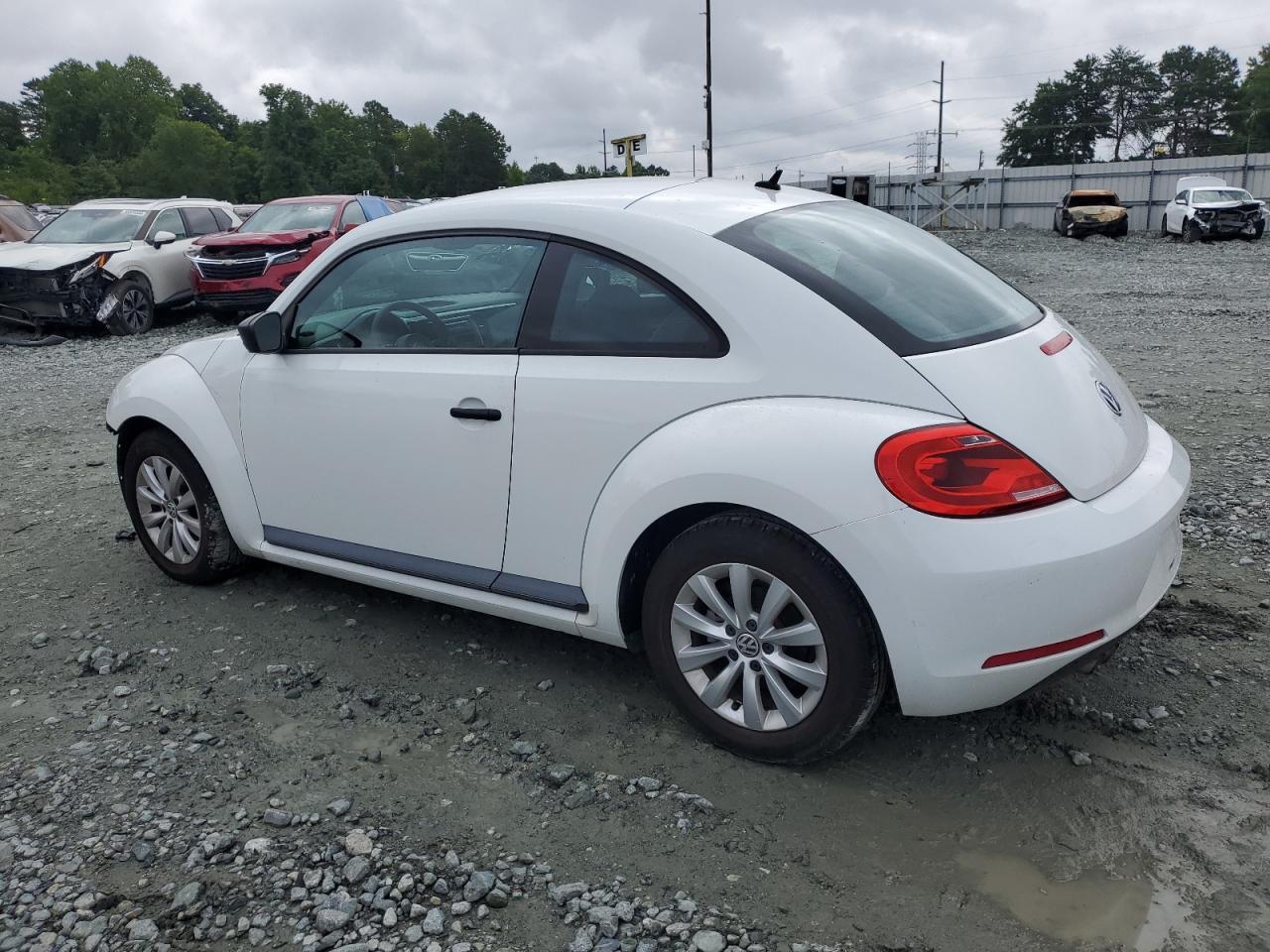 2015 VOLKSWAGEN BEETLE 1.8 - Фото 2