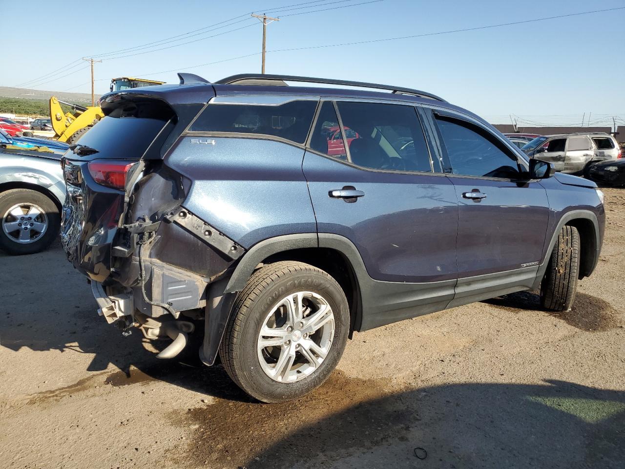 2019 GMC TERRAIN SL - Фото 3