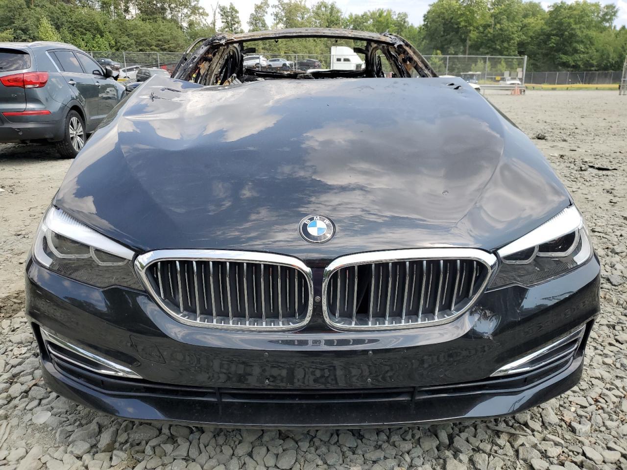 2018 BMW 530 XI - Фото 5