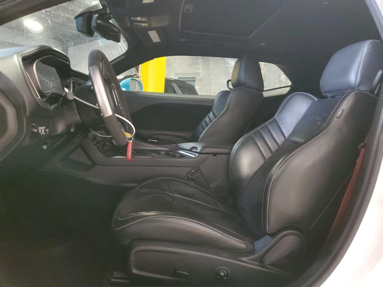 2020 DODGE CHALLENGER - Фото 7