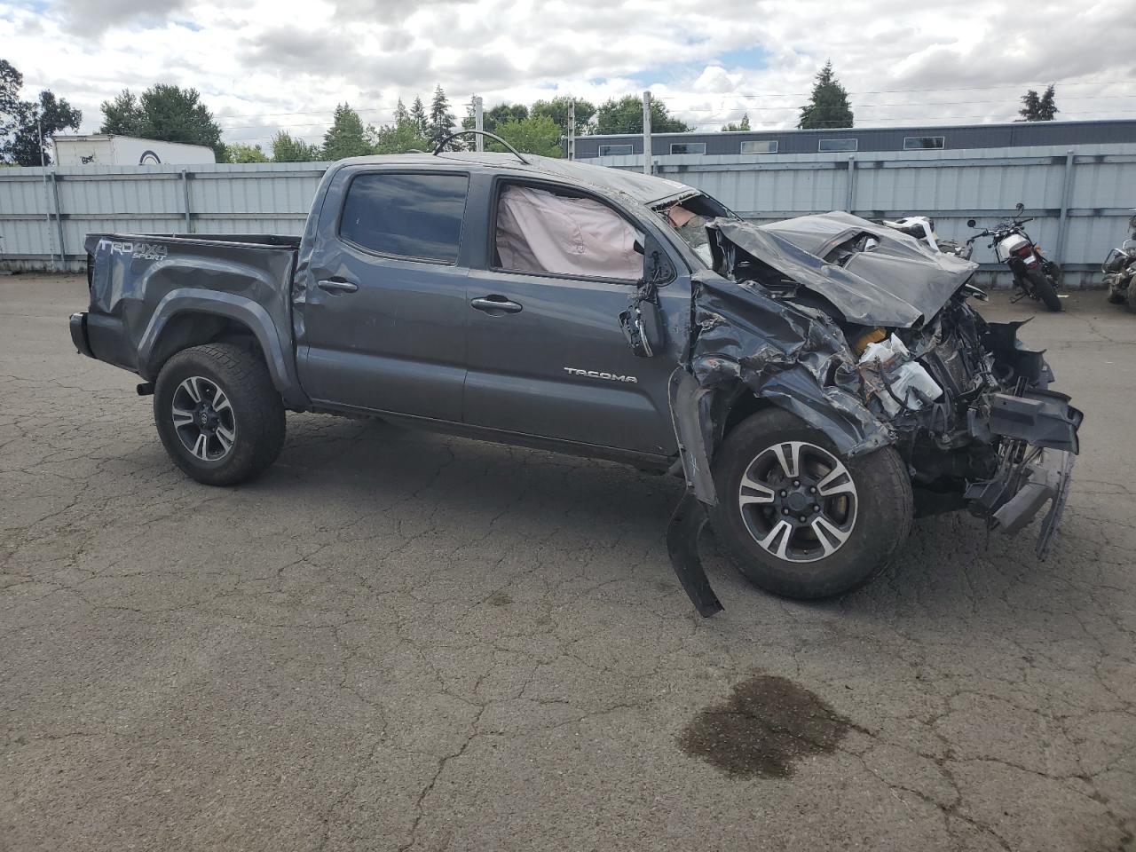 2018 TOYOTA TACOMA DOU - Image 4