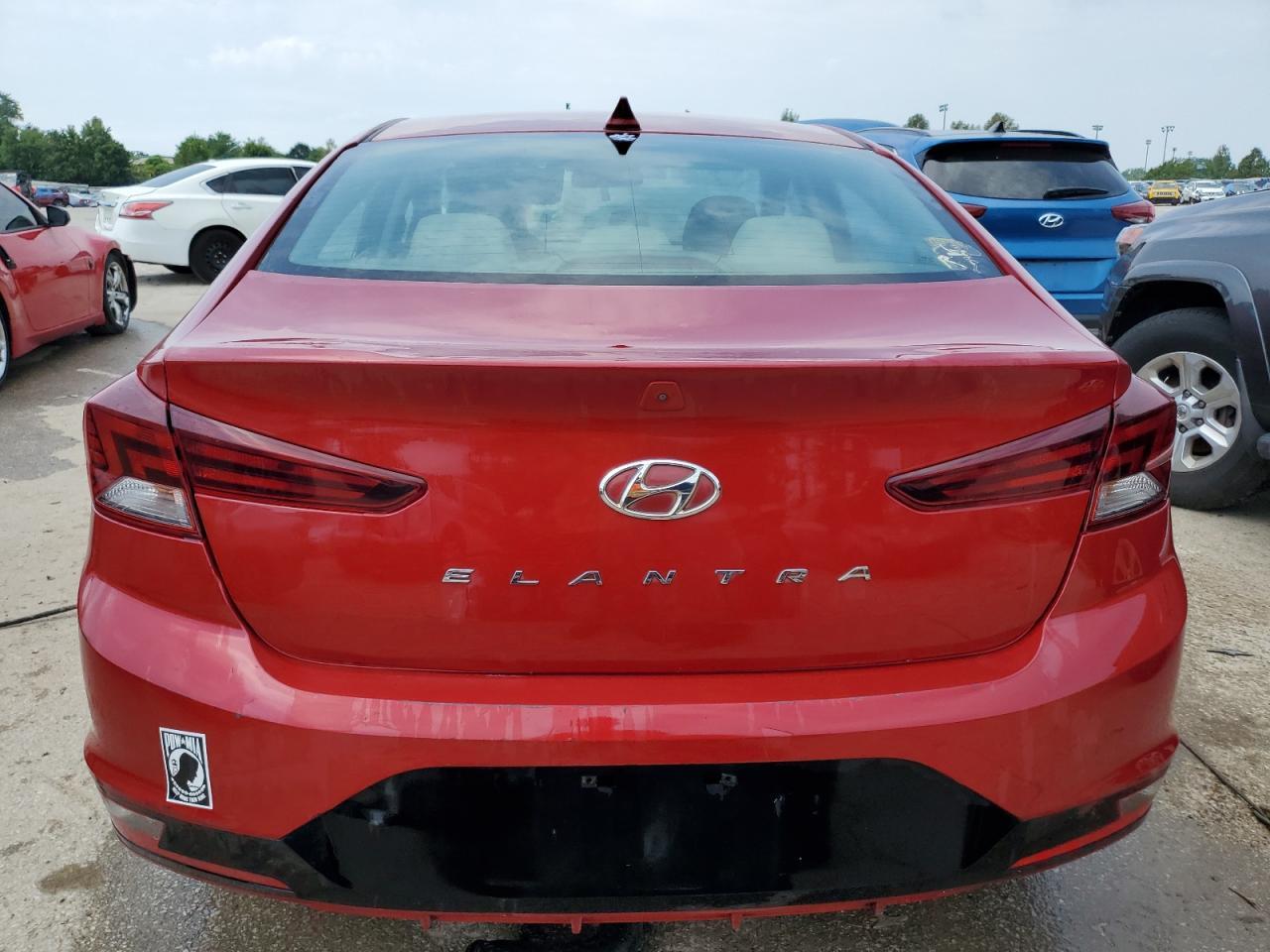 2019 HYUNDAI ELANTRA SE - Фото 6