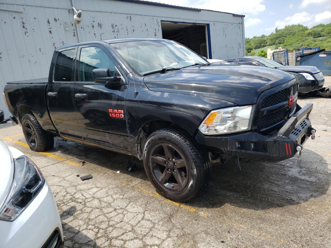 2018 RAM 1500 ST - Фото 4