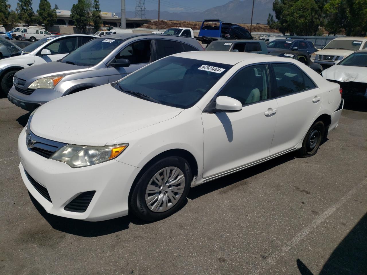 2014 TOYOTA CAMRY L