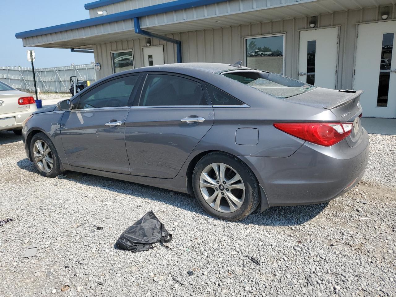 2011 HYUNDAI SONATA SE - Фото 2