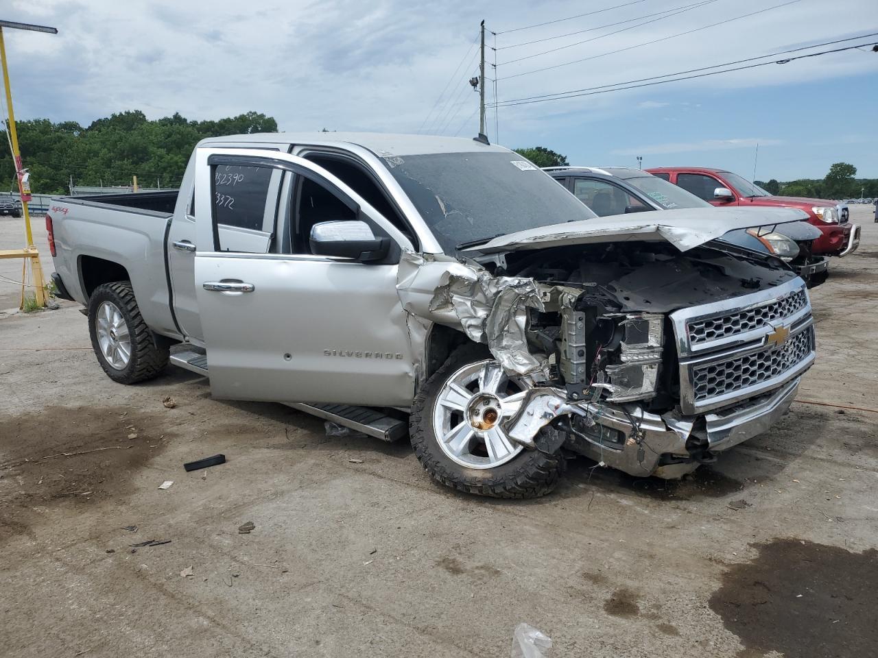2014 CHEVROLET SILVERADO - Фото 4