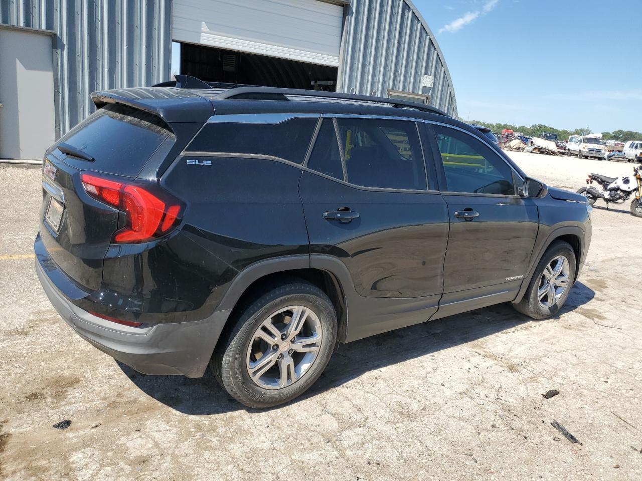 2018 GMC TERRAIN SL - Фото 3