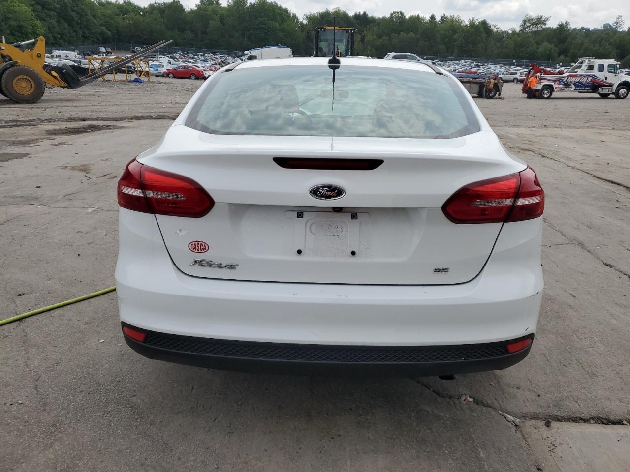 2018 FORD FOCUS SE - Image 6