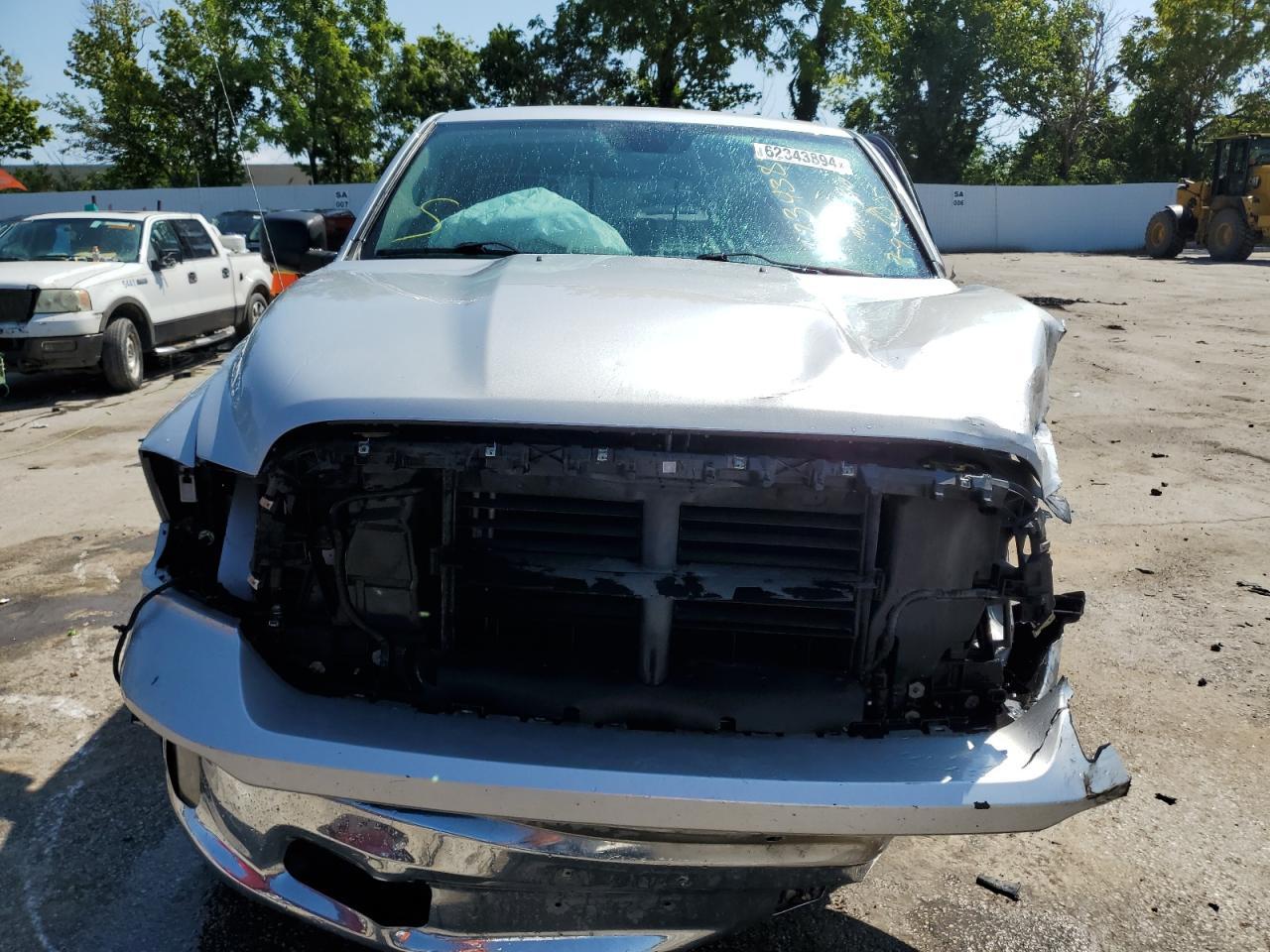 2014 RAM 1500 SLT - Image 5
