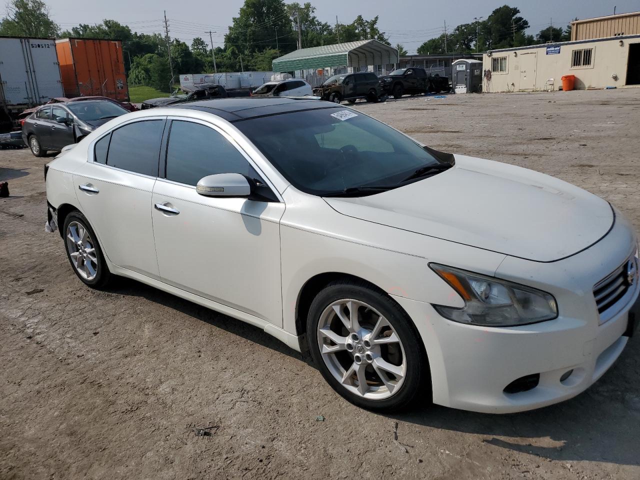 2014 NISSAN MAXIMA S - Фото 4