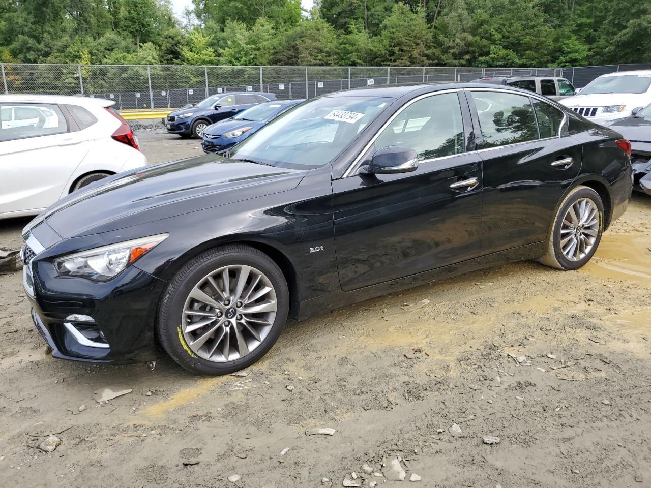 2018 INFINITI Q50 LUXE