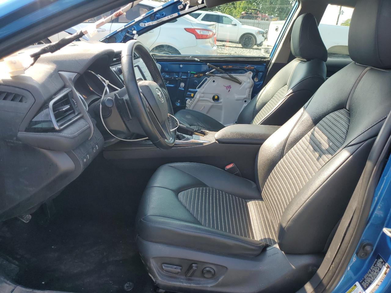 2019 TOYOTA CAMRY L - Image 7