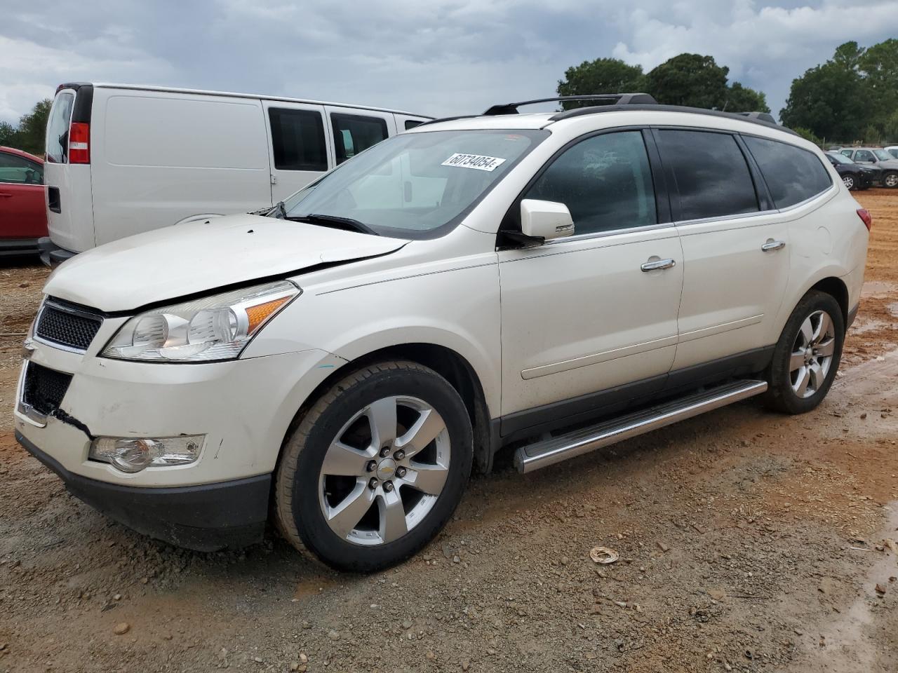 2011 CHEVROLET TRAVERSE L