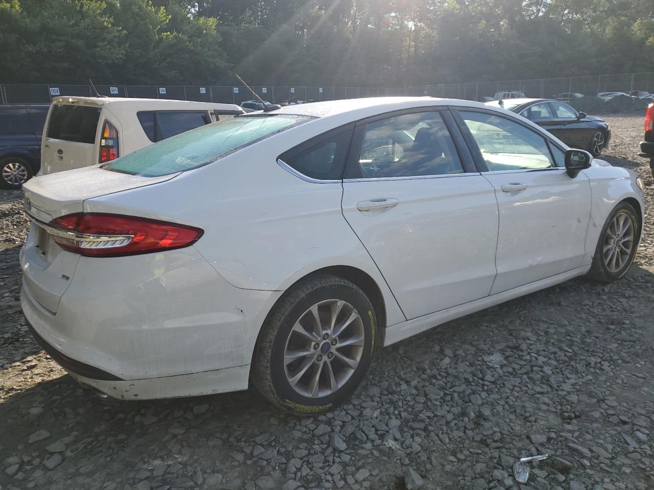 2017 FORD FUSION SE - Фото 3