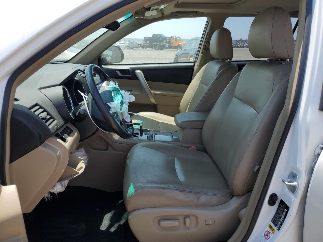 2012 TOYOTA HIGHLANDER - Image 7