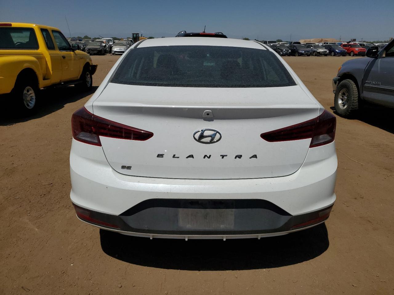 2019 HYUNDAI ELANTRA SE - Фото 6