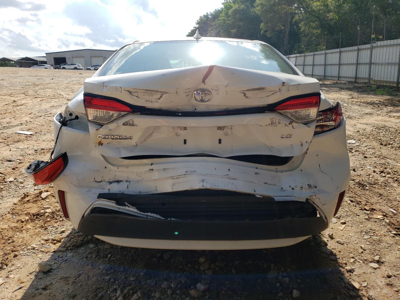 2021 TOYOTA COROLLA LE - Image 6