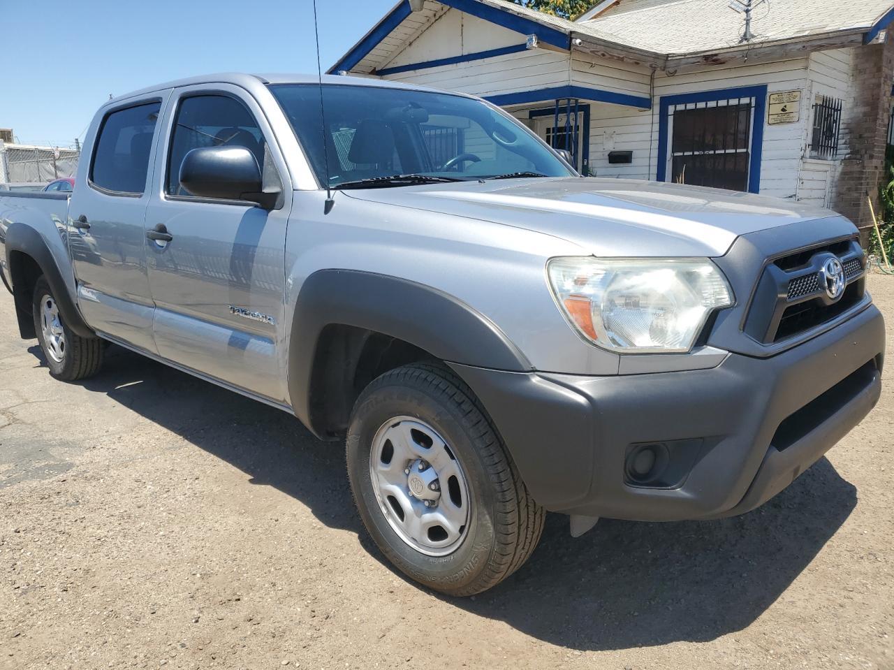 2015 TOYOTA TACOMA DOU car image