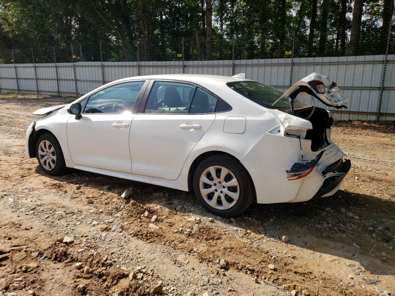 2021 TOYOTA COROLLA LE - Image 2