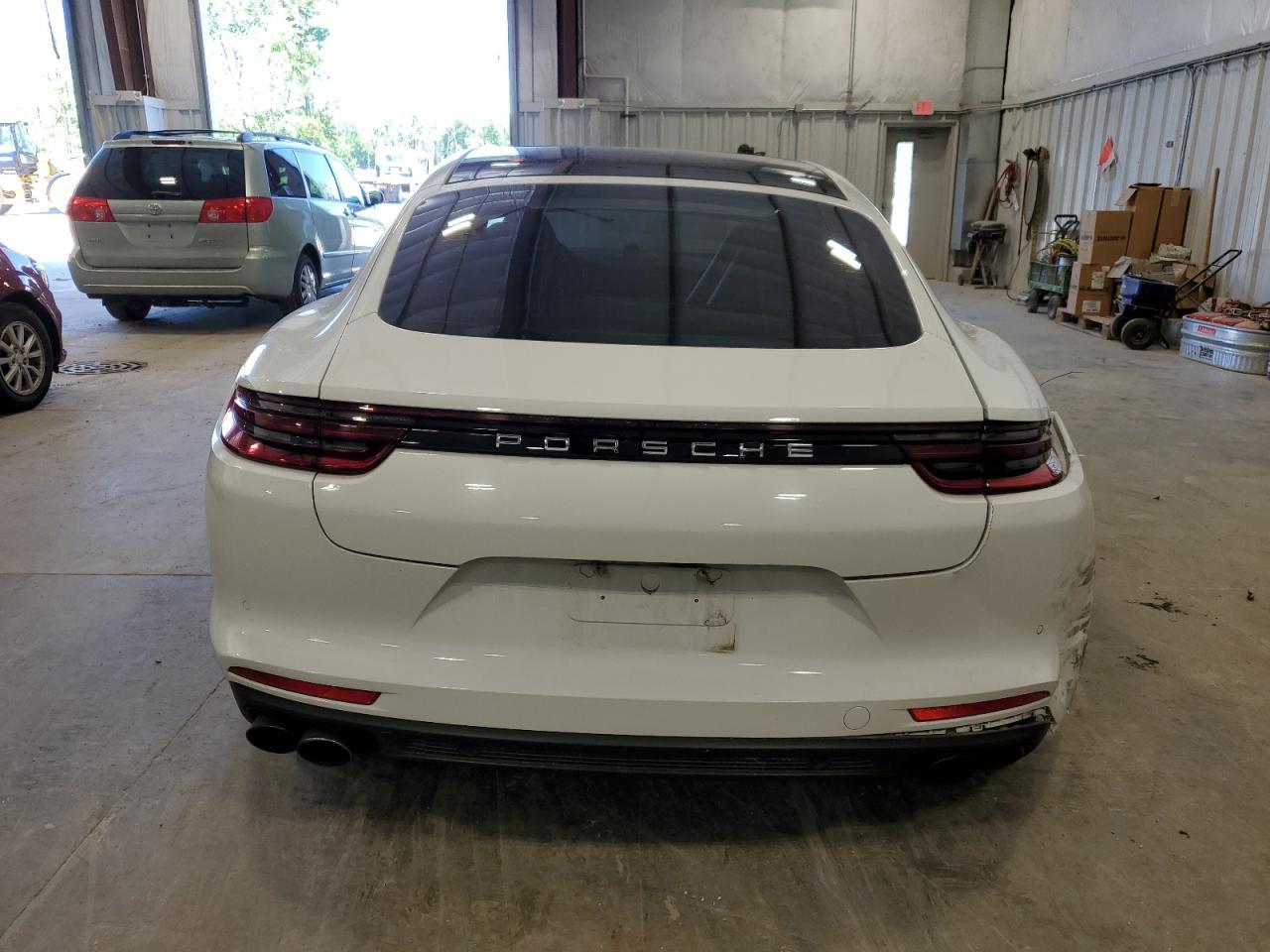 2018 PORSCHE PANAMERA 4 - Фото 6