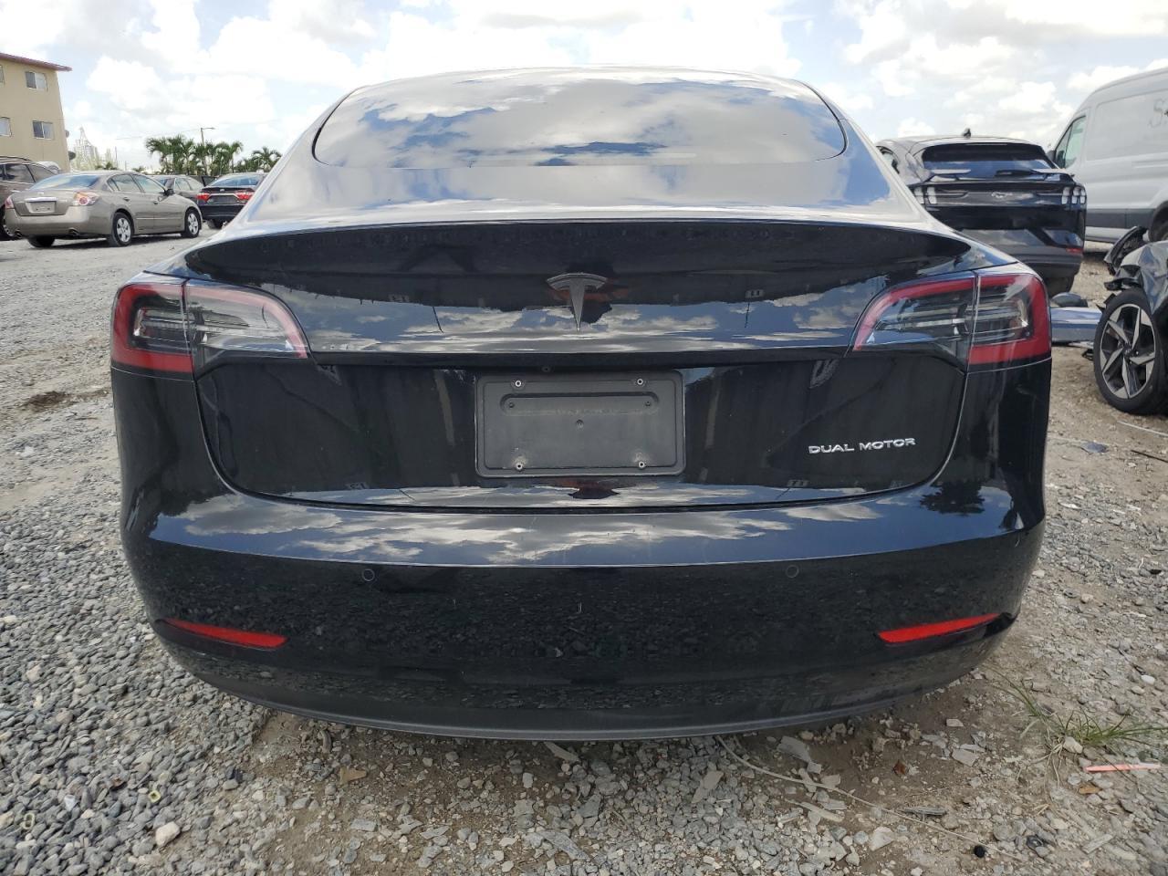2021 TESLA MODEL 3 - Фото 6