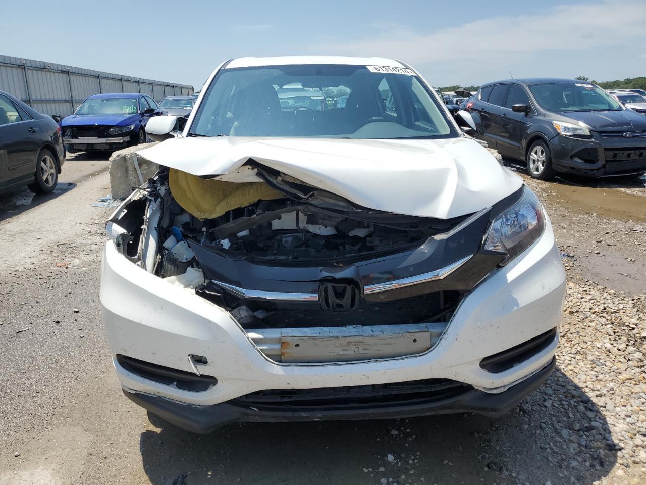 2018 HONDA HR-V LX - Image 5