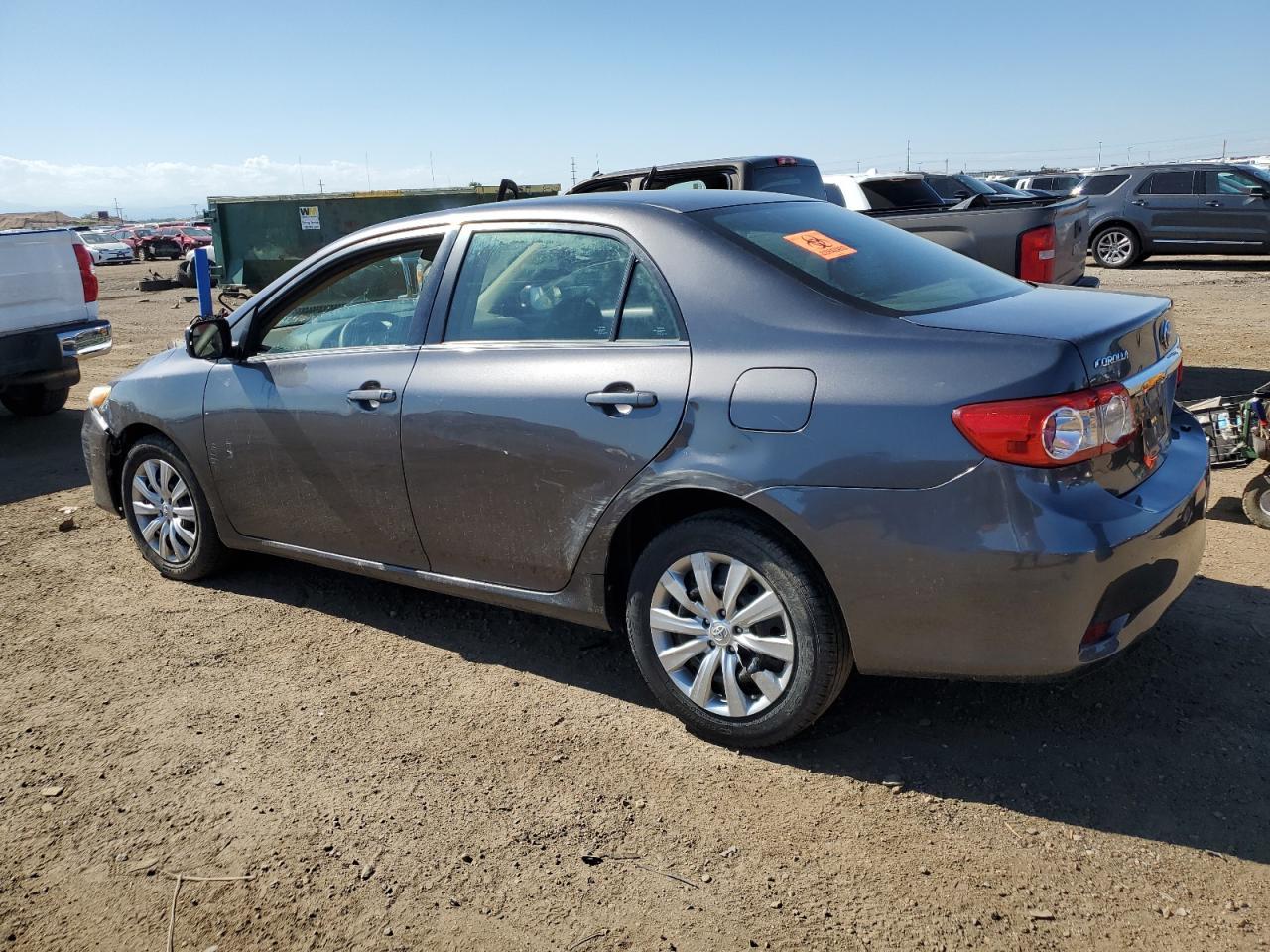 2013 TOYOTA COROLLA BA - Фото 2