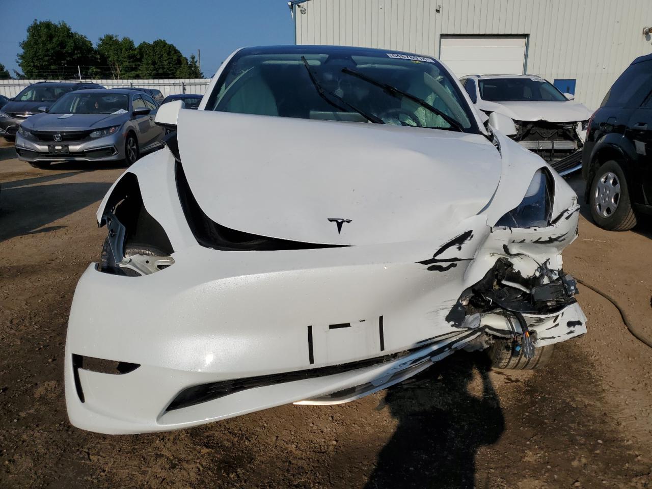 2023 TESLA MODEL Y - Фото 5