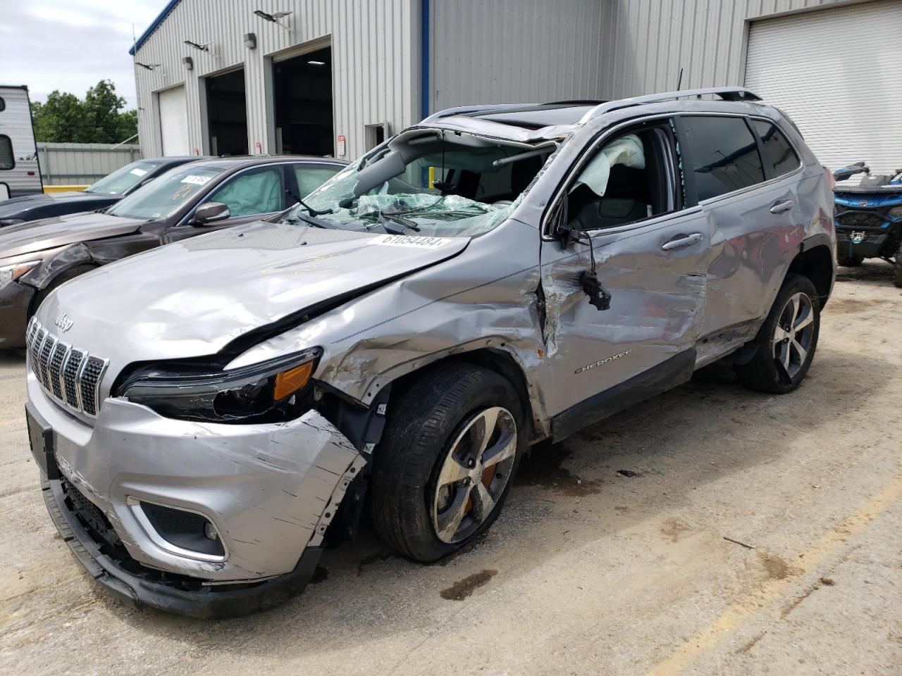 2019 JEEP CHEROKEE L