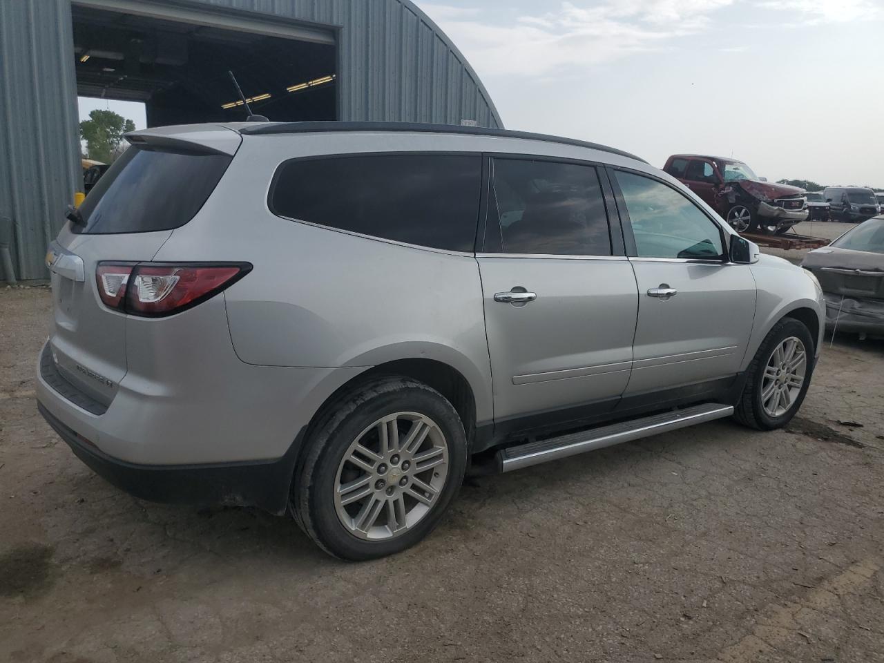 2014 CHEVROLET TRAVERSE L - Image 3