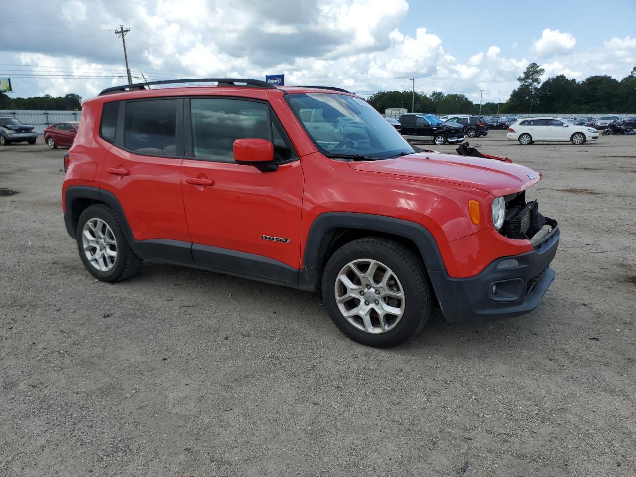 2016 JEEP RENEGADE L - Image 4