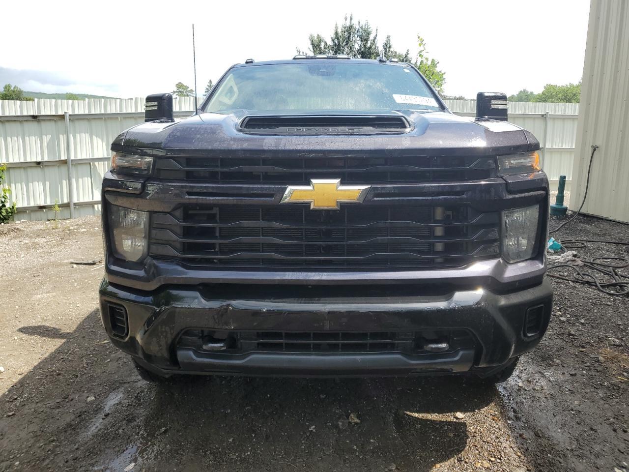 2024 CHEVROLET SILVERADO - Image 5