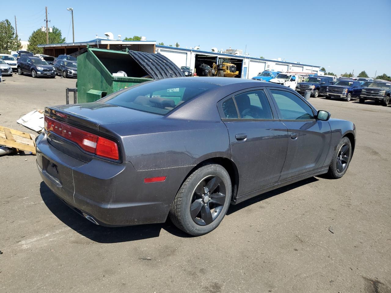 2014 DODGE CHARGER SE - Image 3