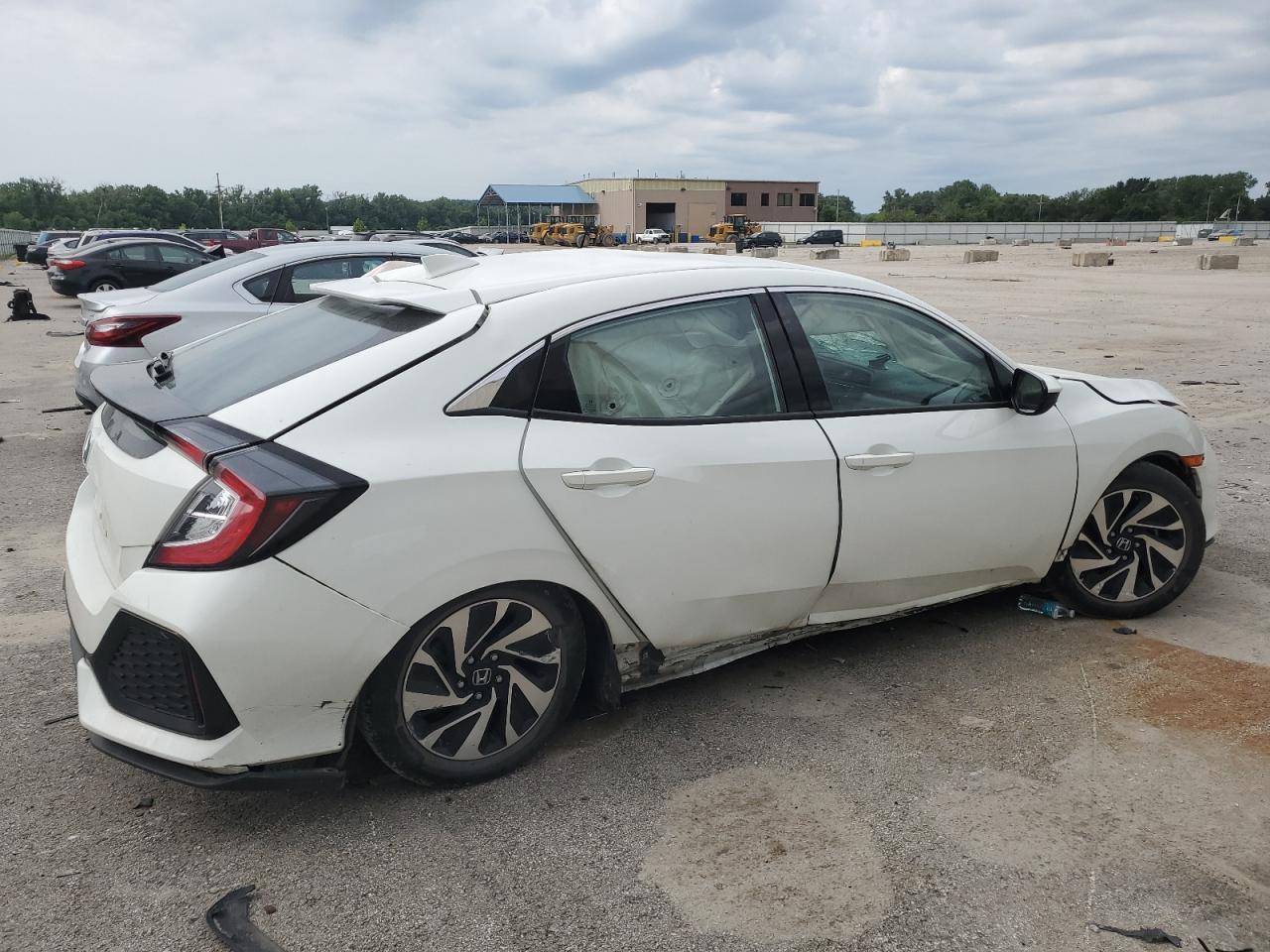 2019 HONDA CIVIC LX - Image 3