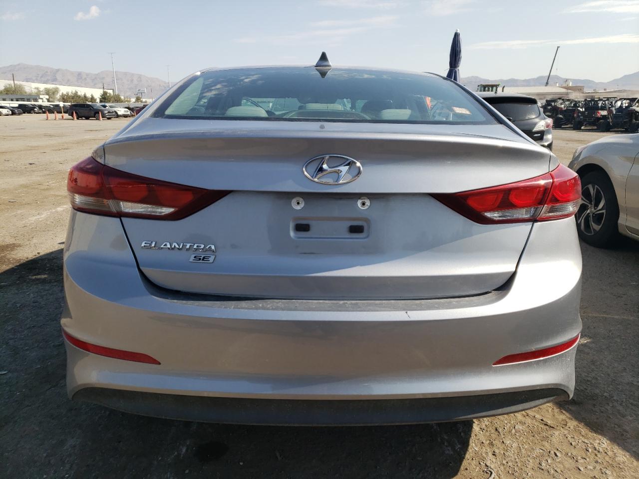 2017 HYUNDAI ELANTRA SE - Image 6