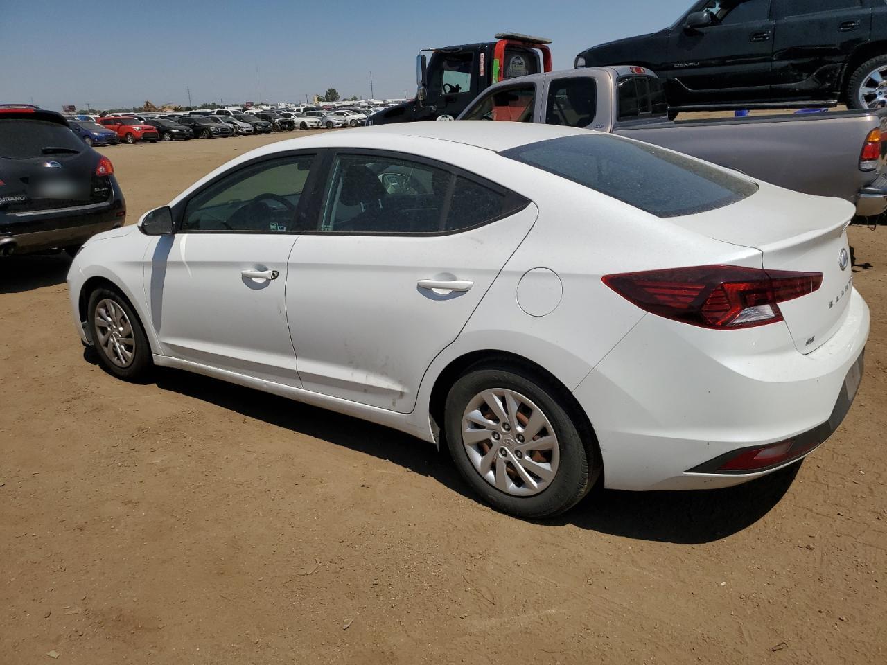 2019 HYUNDAI ELANTRA SE - Фото 2