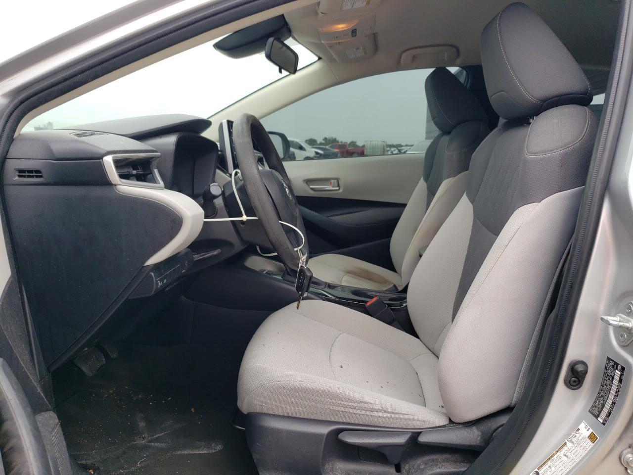 2021 TOYOTA COROLLA LE - Фото 7