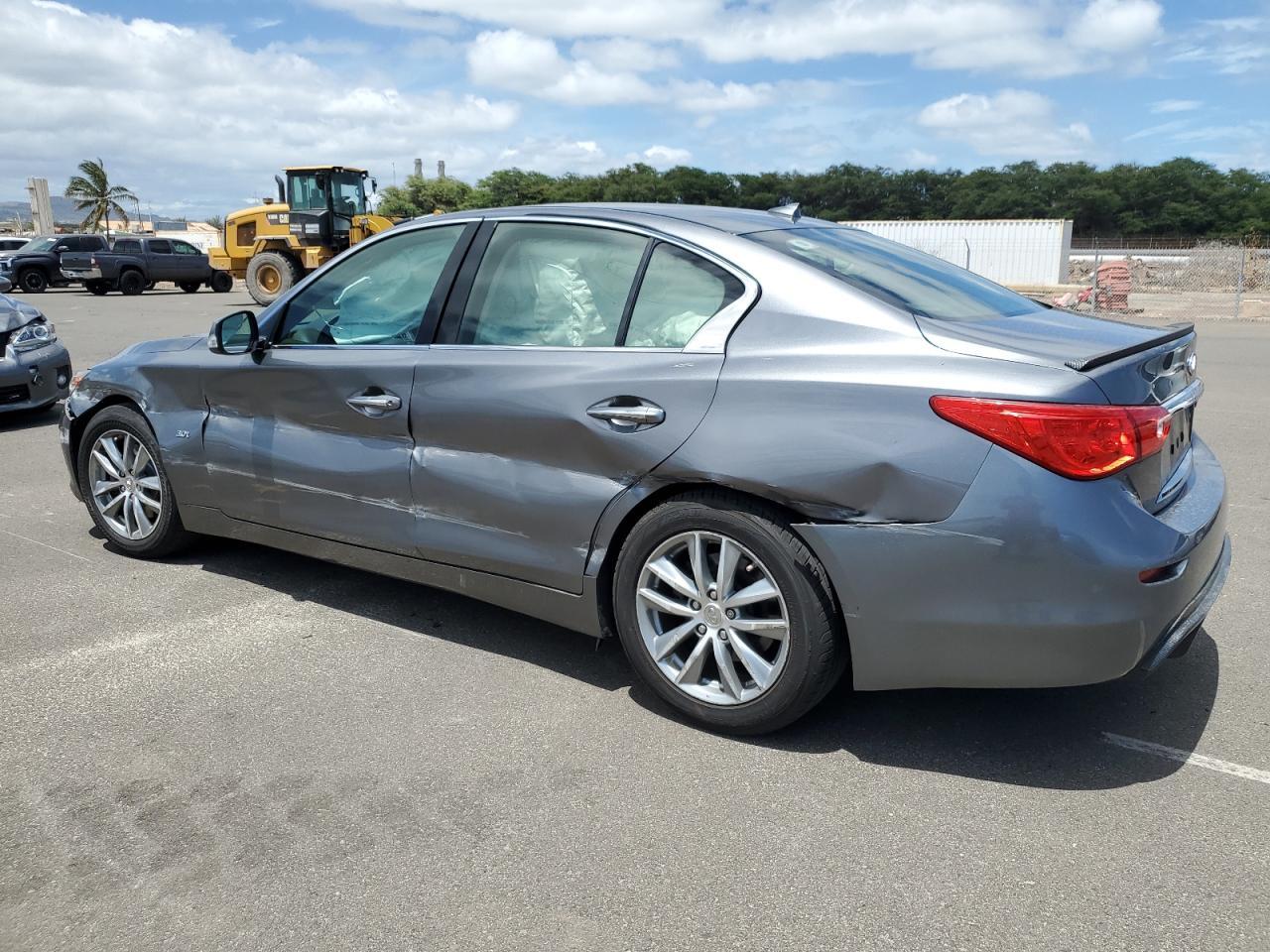2016 INFINITI Q50 PREMIU - Фото 2