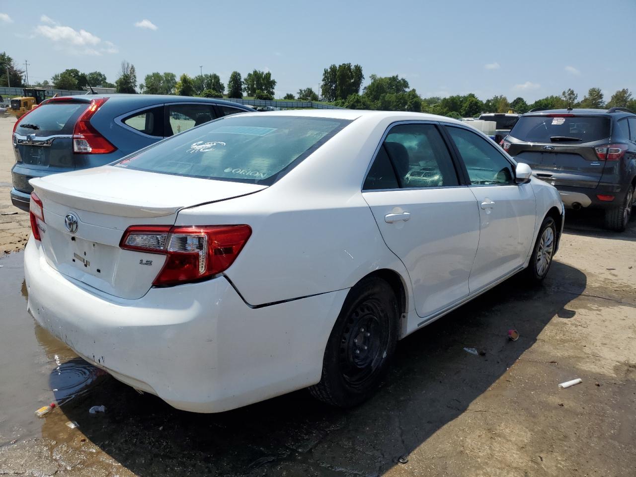 2012 TOYOTA CAMRY BASE - Фото 3