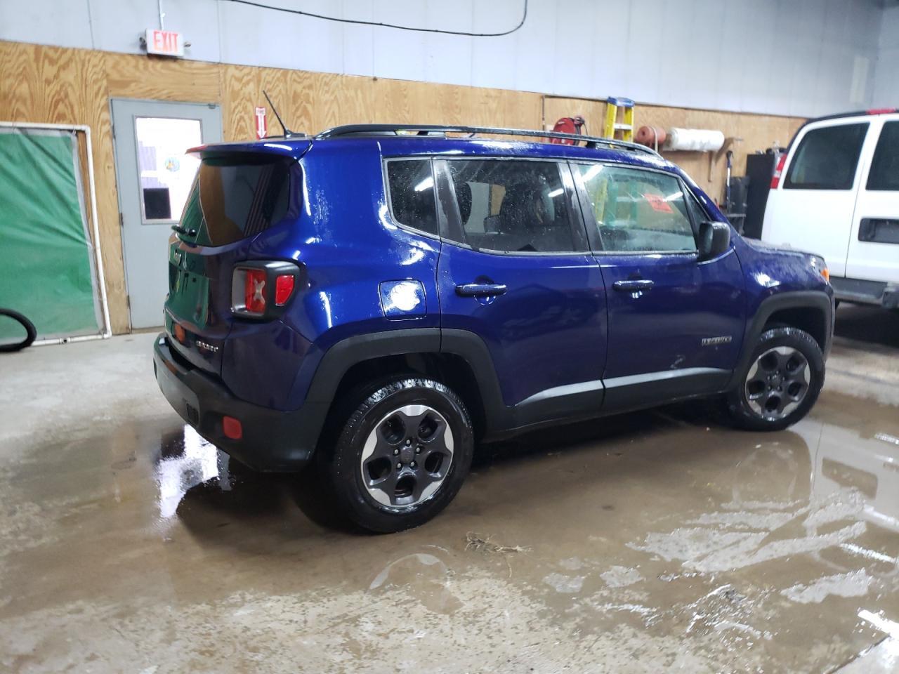 2017 JEEP RENEGADE S - Image 3