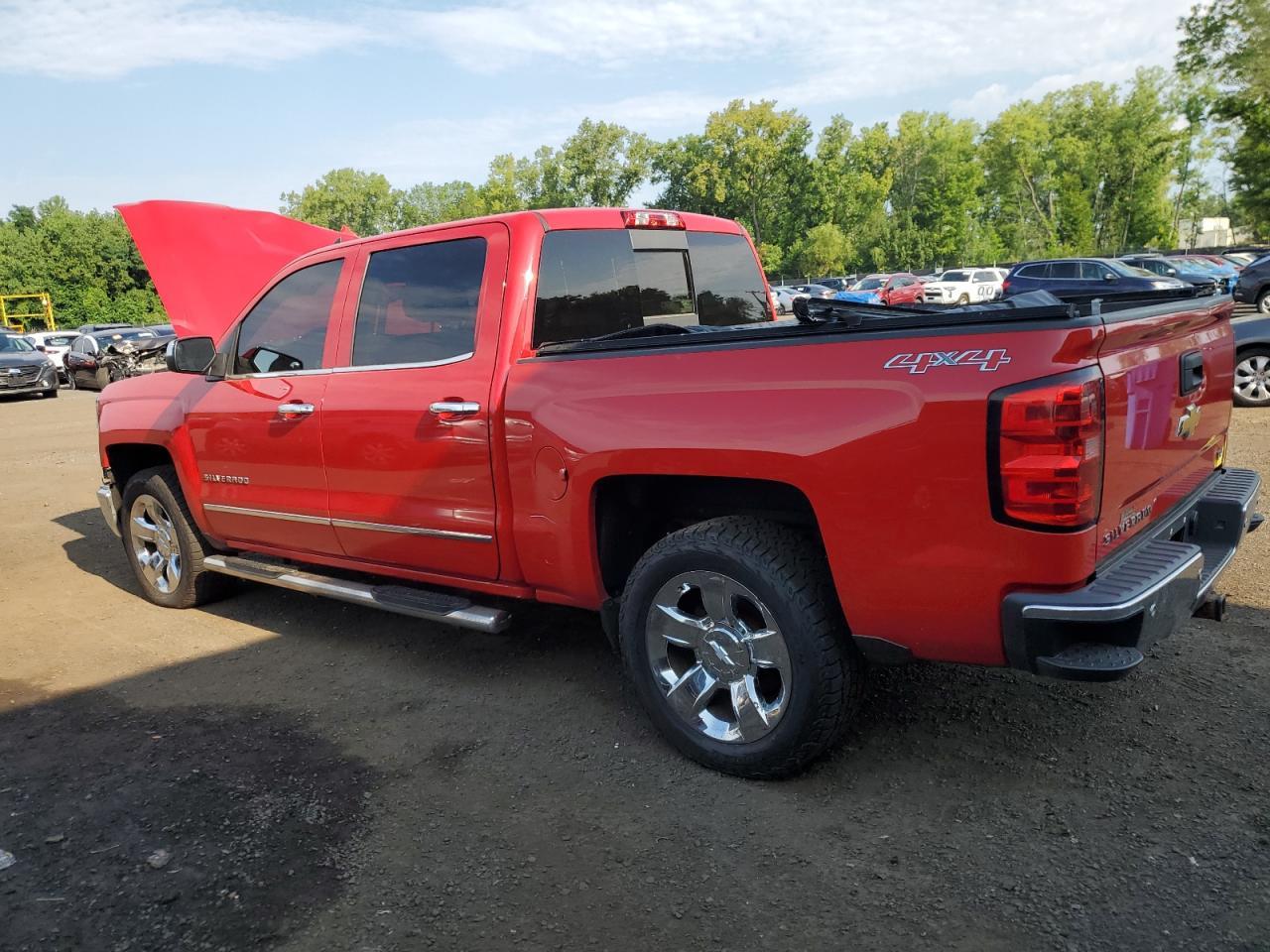 2015 CHEVROLET SILVERADO - Фото 2
