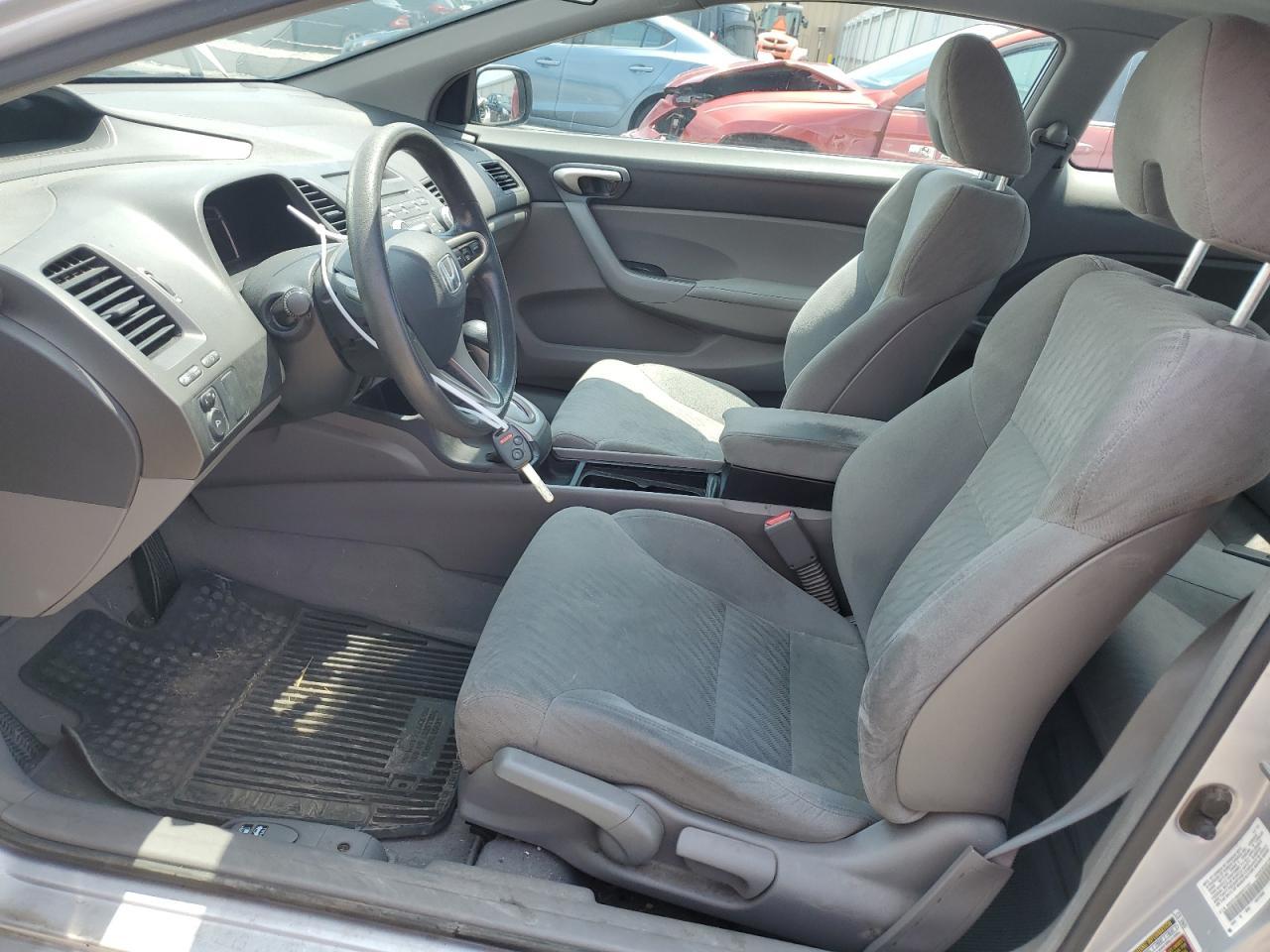 2011 HONDA CIVIC LX - Фото 7
