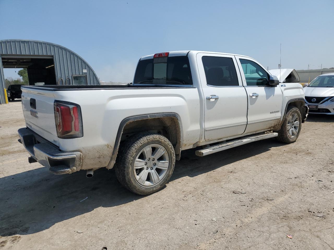 2018 GMC SIERRA K15 - Фото 3