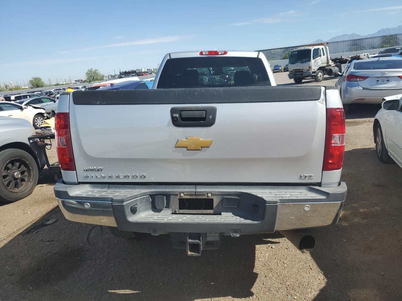 2013 CHEVROLET SILVERADO - Фото 6