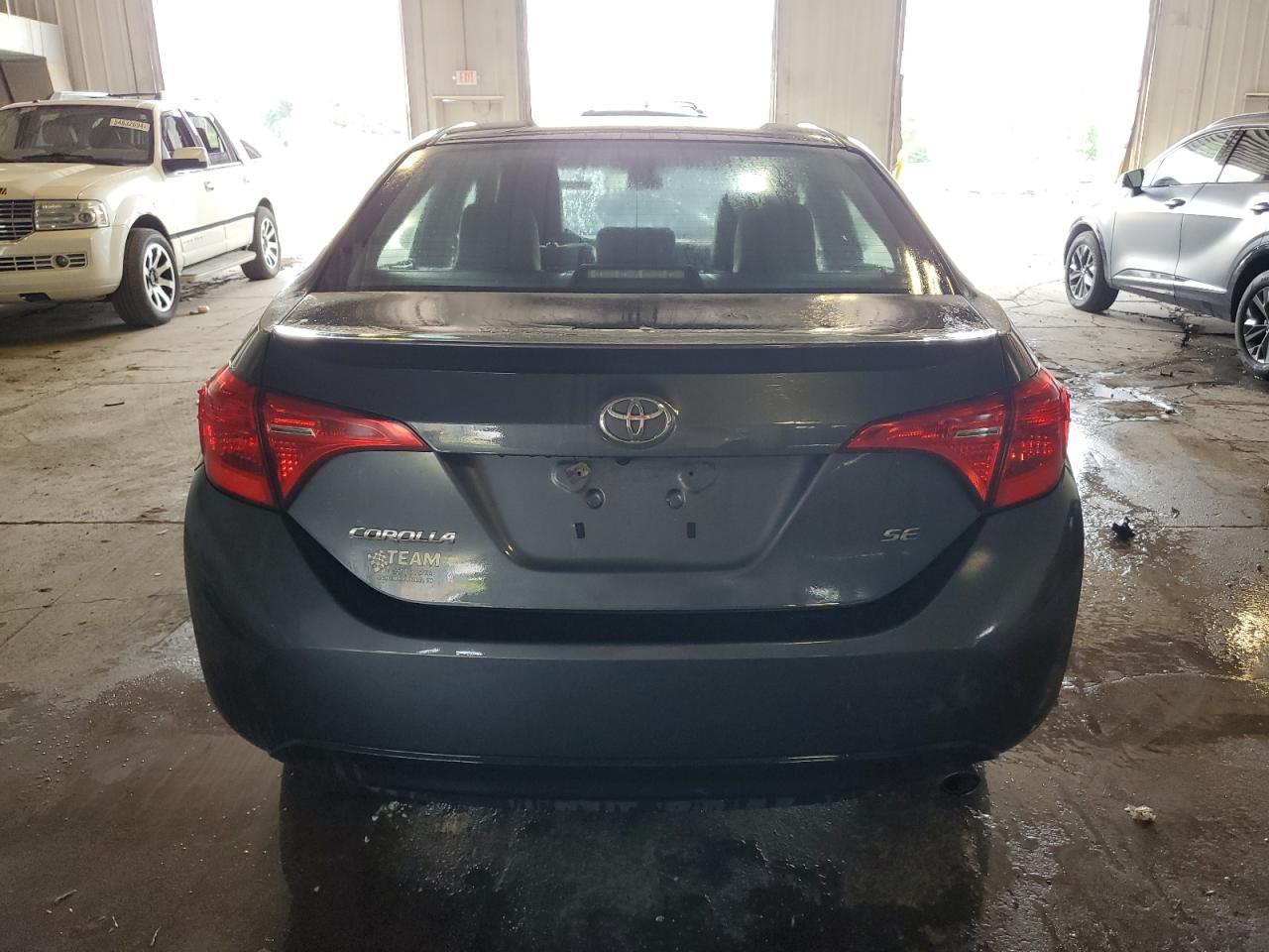 2018 TOYOTA COROLLA L - Image 6